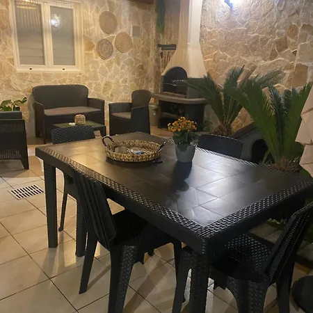 Il Giardino Di Max Apartmán *